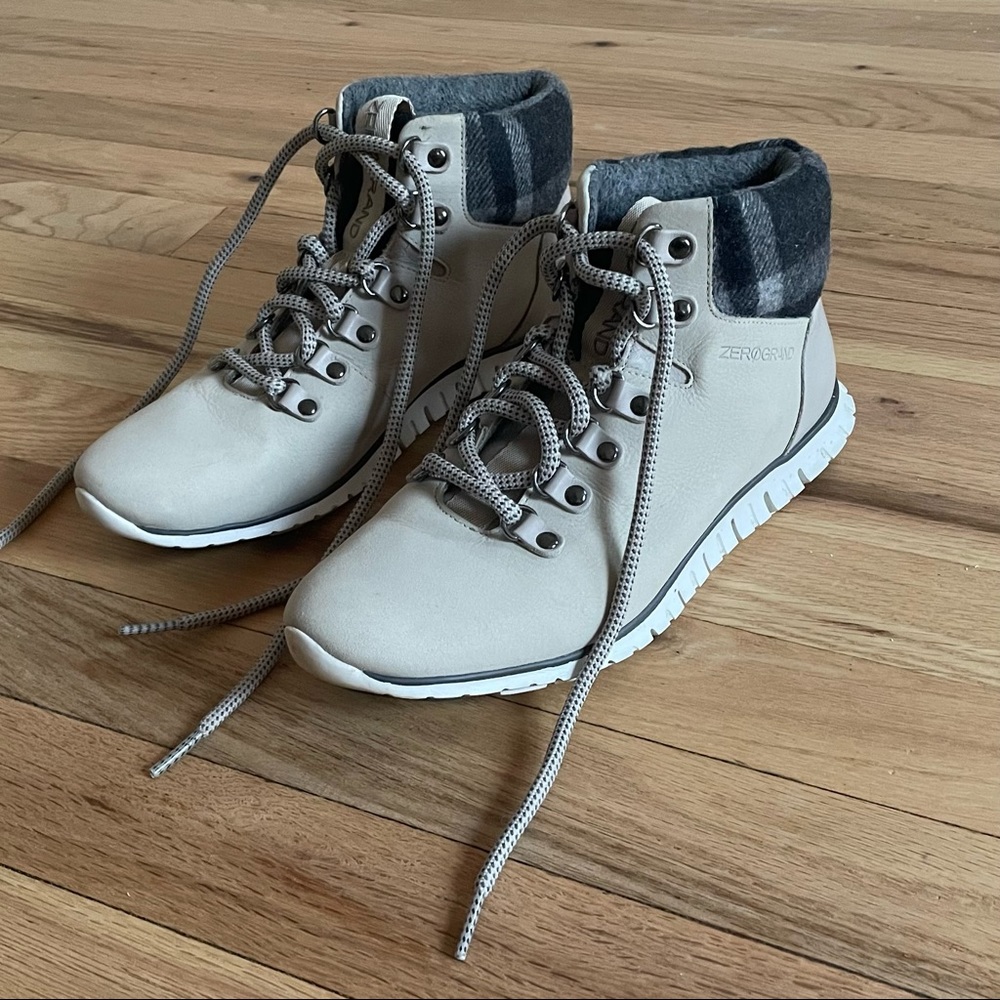 Cole Haan Zerogrand waterproof booties 6.5B